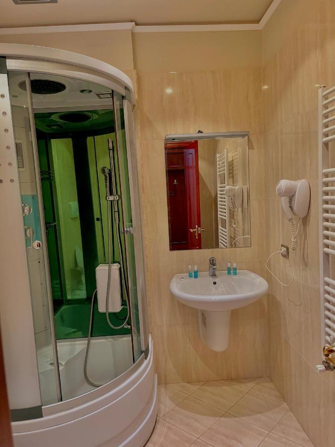 Ballkan Hotel Elbasan